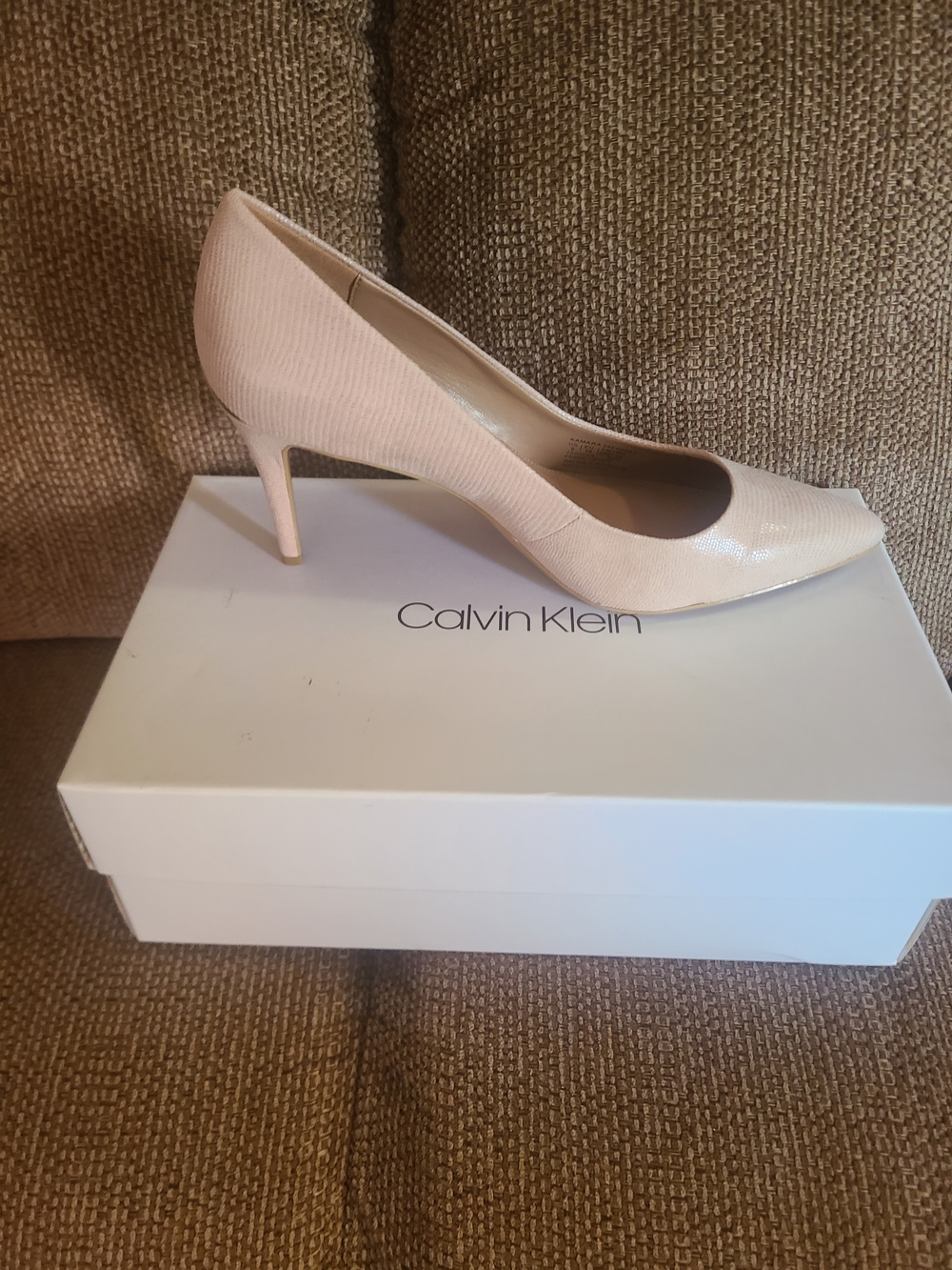 Calvin Klein Blush Pointed-Toe Stiletto Pump - Picture 1 of 1